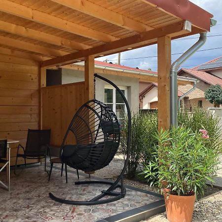 Szelrozsa Apartmanhaz Velence Luaran gambar