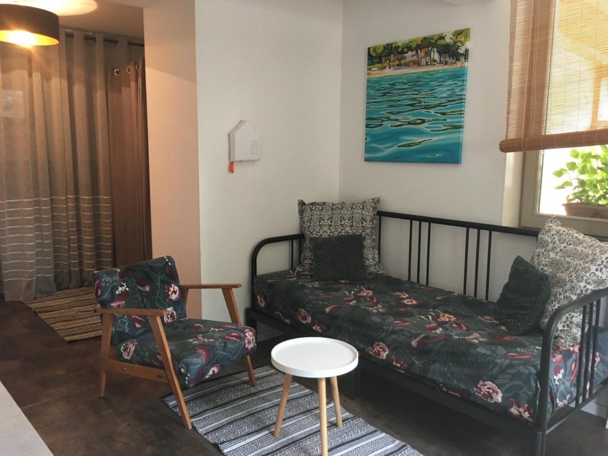 Szelrozsa Apartmanhaz Velence Luaran gambar