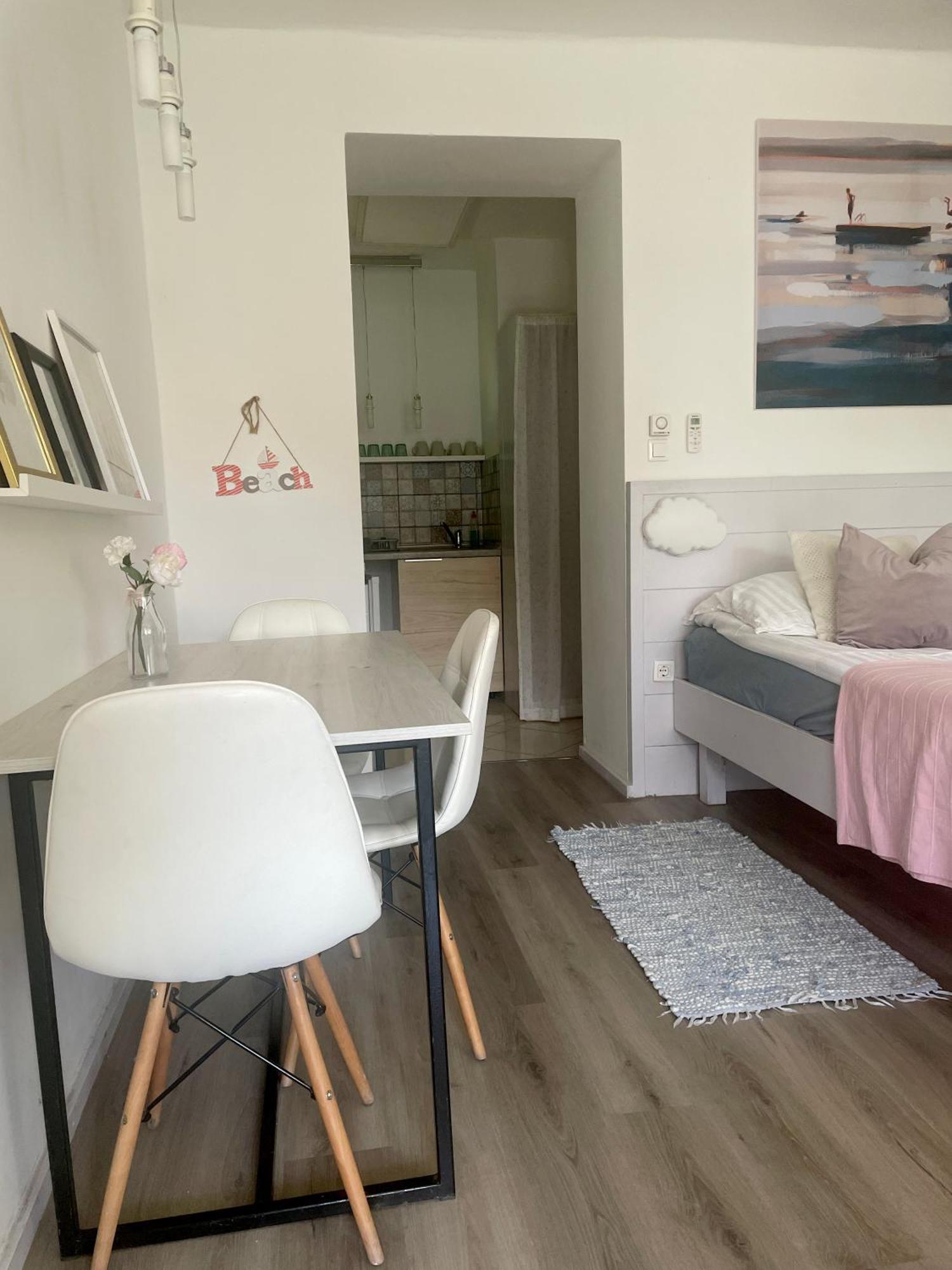 Szelrozsa Apartmanhaz Velence Luaran gambar