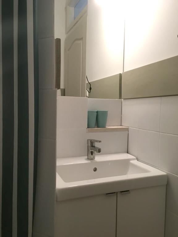 Szelrozsa Apartmanhaz Velence Luaran gambar